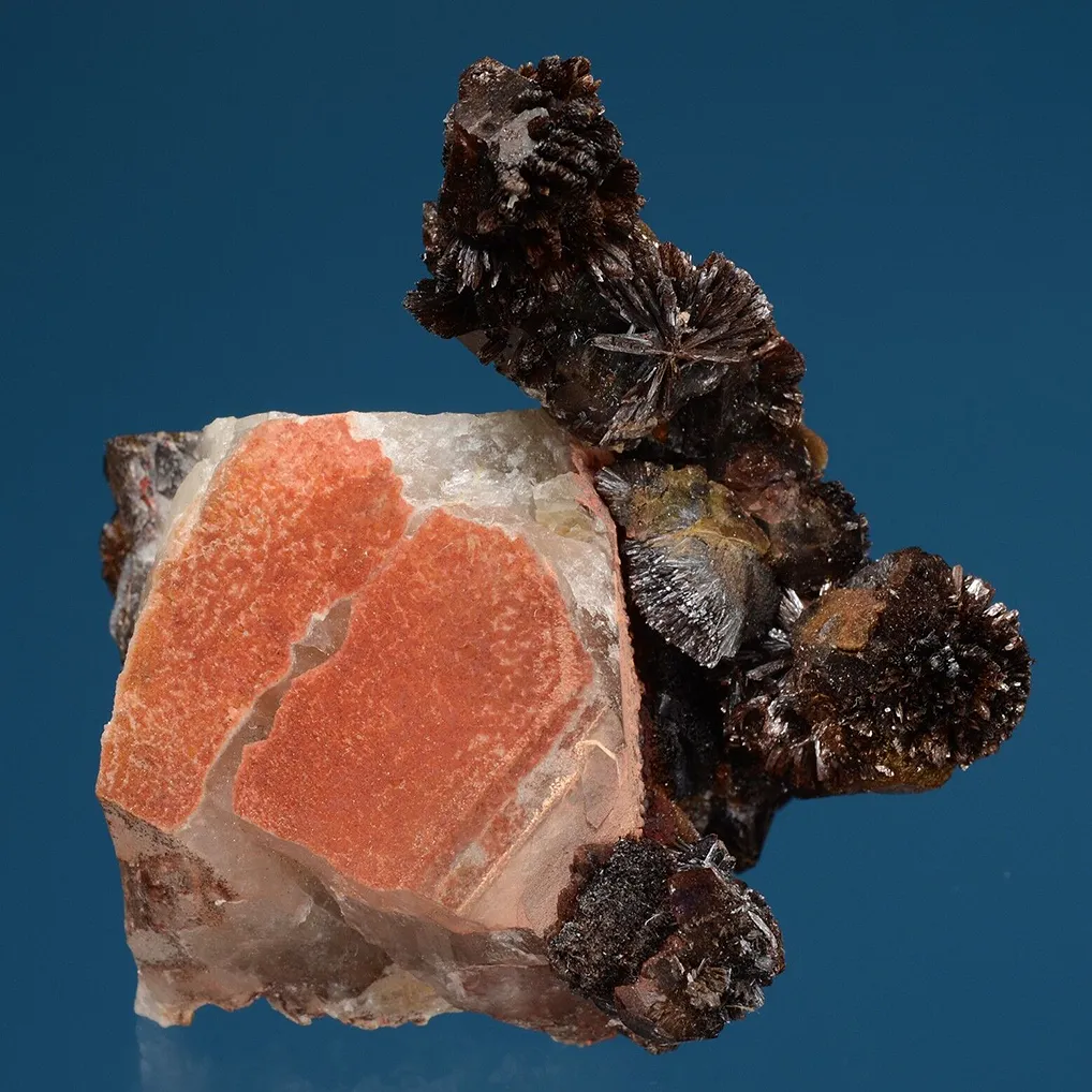 Quartz var. Onegite with Goethite (repaired) - image 3
