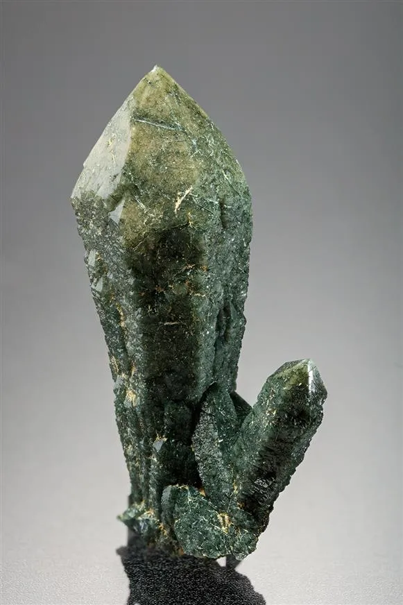 Quartz var. Prasem - image 1