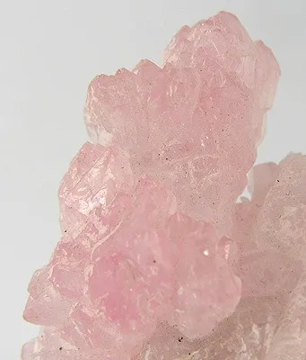 Quartz (Var: Rose Quartz) - image 2