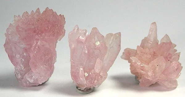 Quartz (Var: Rose Quartz) image