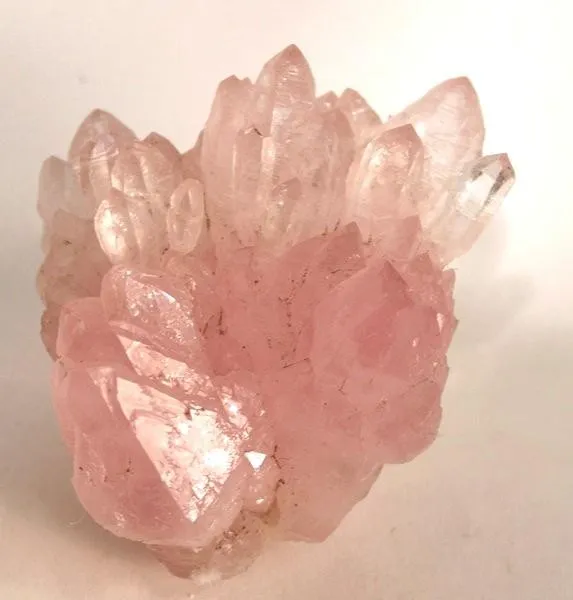 Quartz (Var: Rose Quartz) image