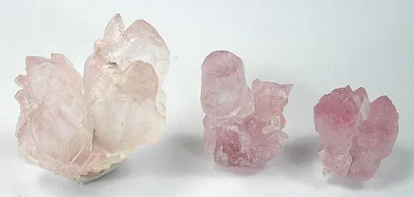 Quartz (Var: Rose Quartz) image