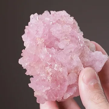 Quartz var. Rose Quartz