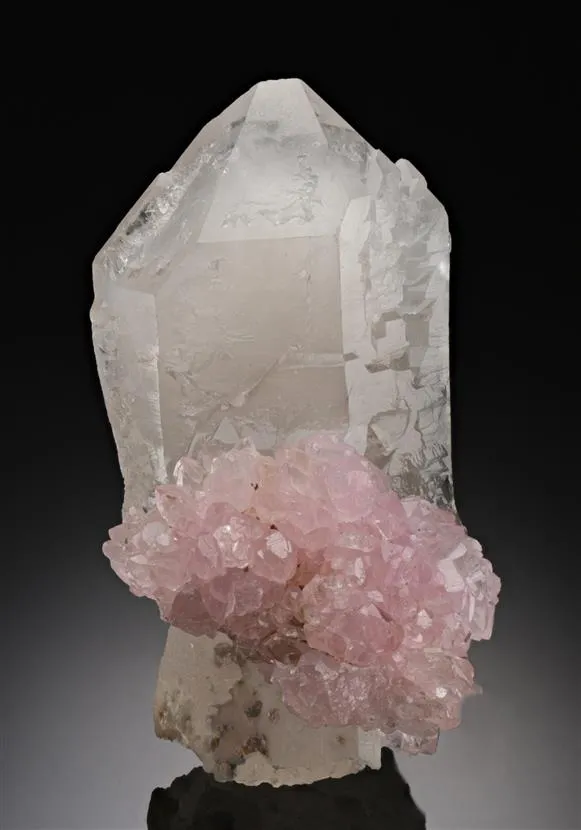 Quartz var. Rose Quartz - image 1