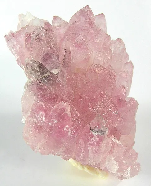Quartz (Var: Rose Quartz) image