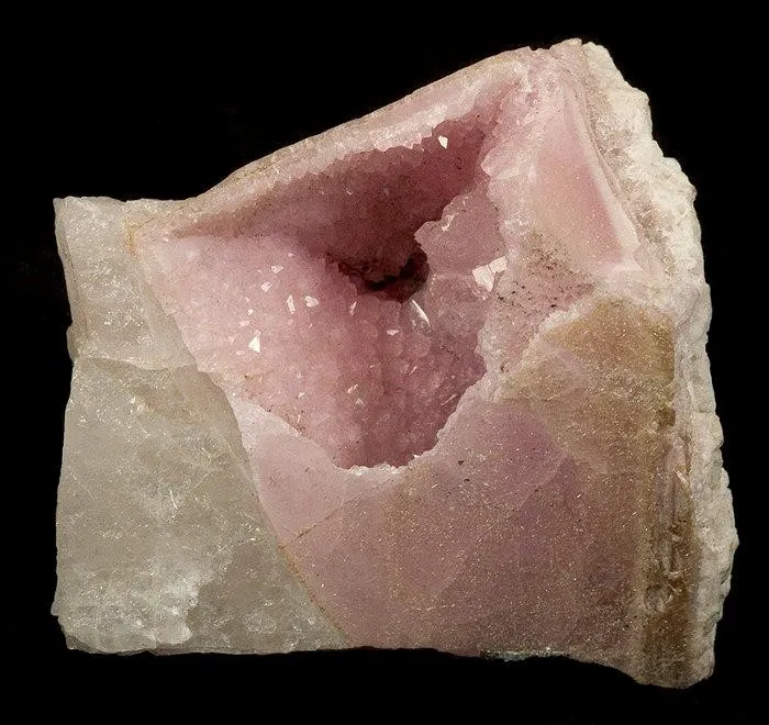Quartz (Var: Rose Quartz), Quartz image