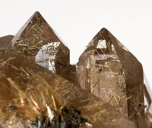 Quartz (Var: Rutilated Quartz) - image 2