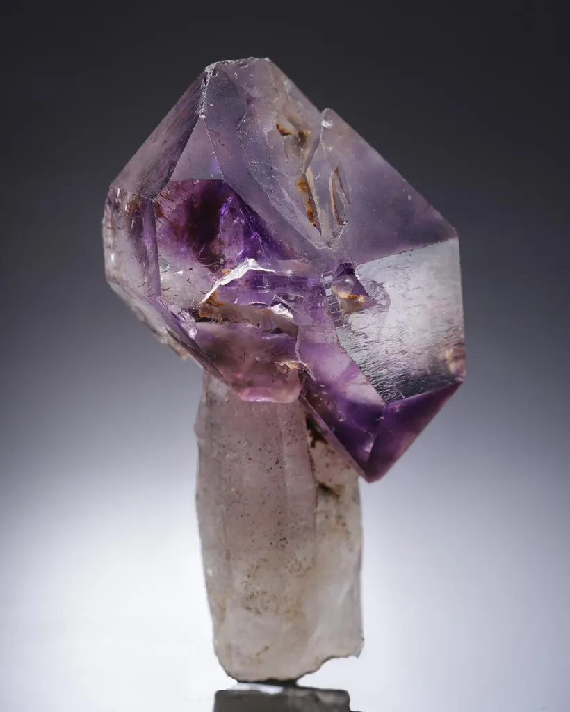 Quartz var. Sceptre Amethyst image