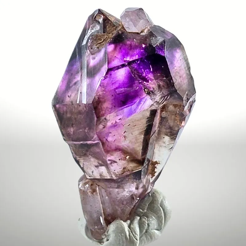 Quartz var. Sceptre Amethyst from Zimbabwe, Masvingo, Chiredzi District - image 3