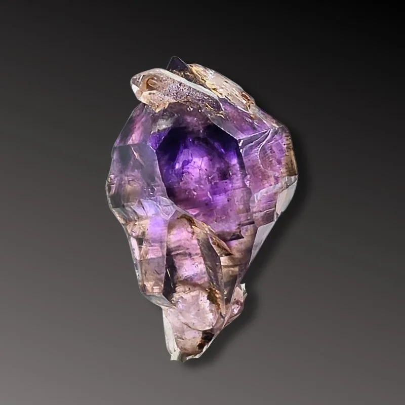 Quartz var. Sceptre Amethyst from Zimbabwe, Masvingo, Chiredzi District