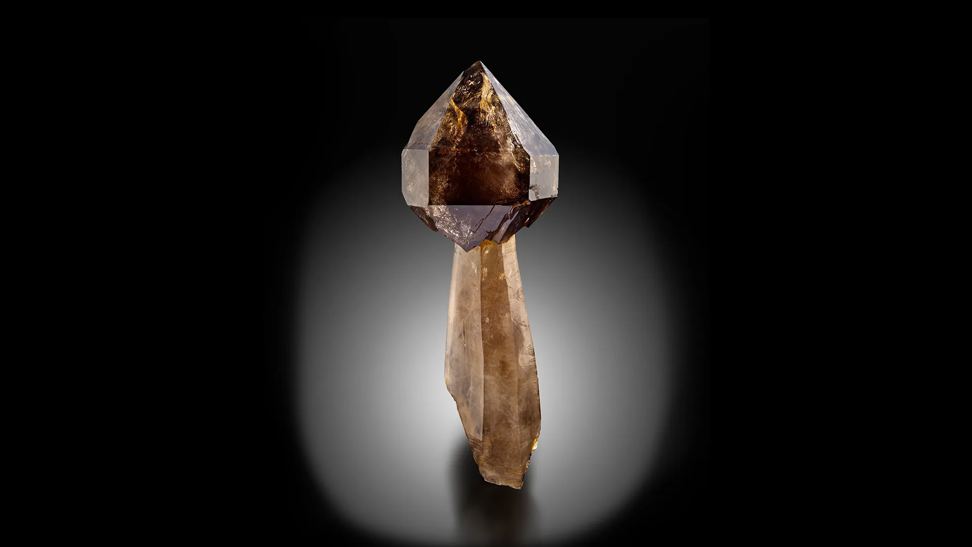 Quartz (var. Smoky) - image 1