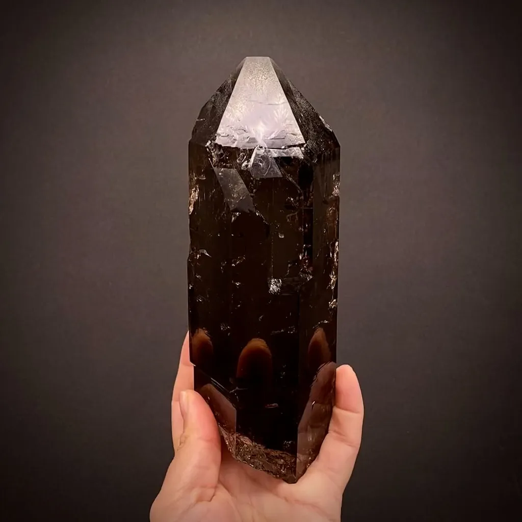 Quartz var. Smoky image