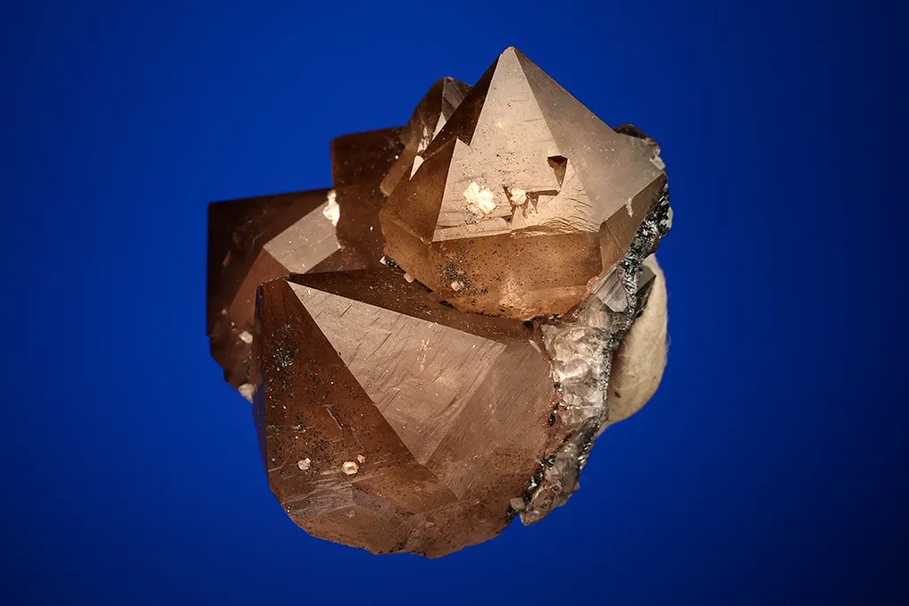 Quartz var. Smoky on Hematite - image 4