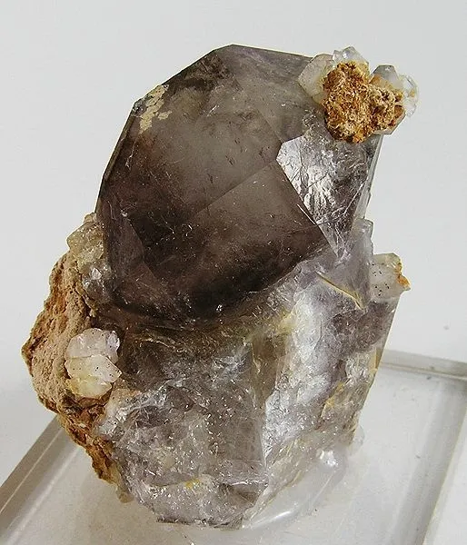 Quartz (Var: Smoky Quartz) image