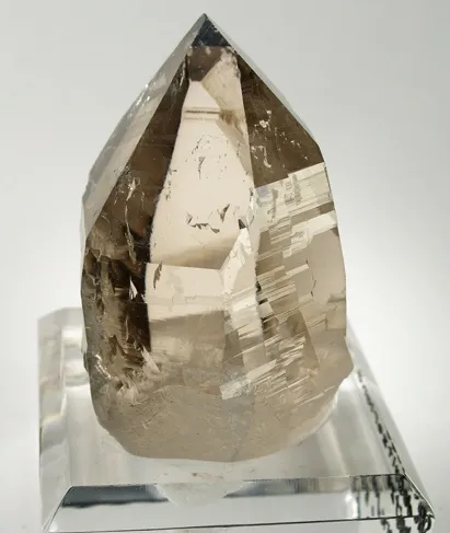 Quartz (Var: Smoky Quartz) image