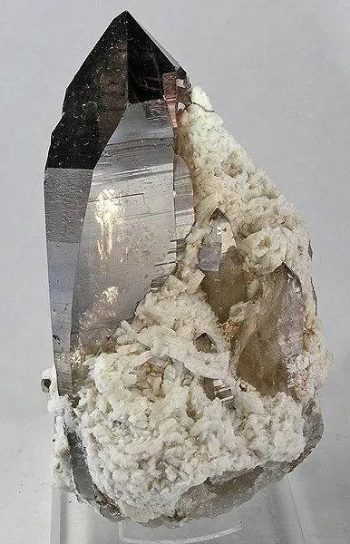 Quartz (Var: Smoky Quartz), Albite - image 1