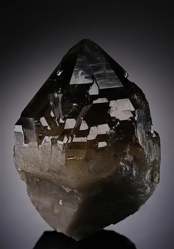 Quartz var. Smoky Quartz image