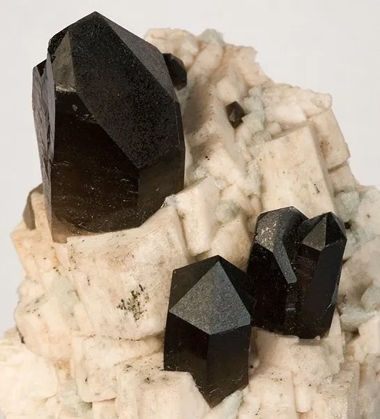 Quartz (Var: Smoky Quartz), Microcline, Albite - image 2