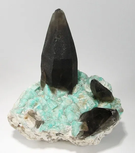 Quartz (Var: Smoky Quartz), Microcline (Var: Amazonite) image