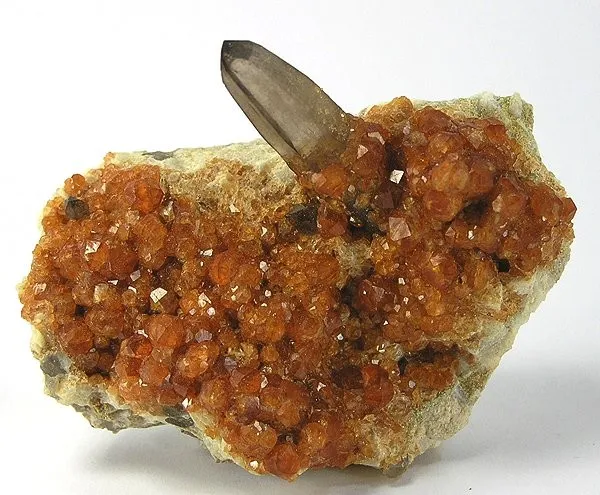 Quartz (Var: Smoky Quartz), Spessartine image