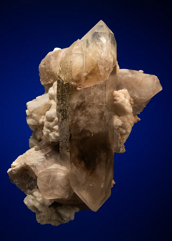 Quartz var. Smoky with Albite image
