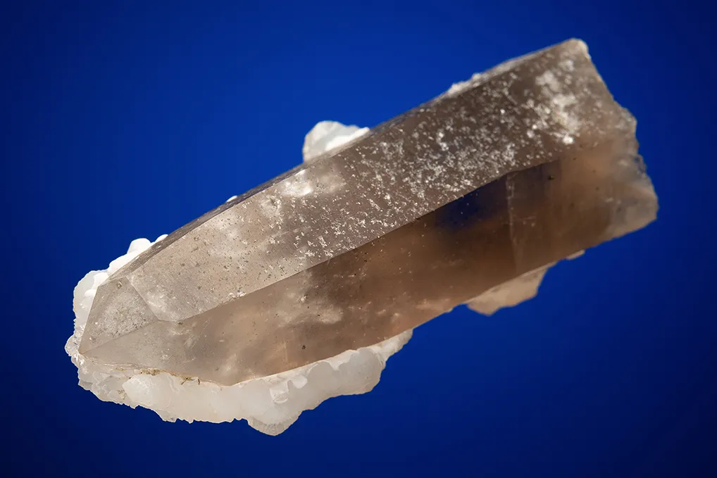 Quartz var. Smoky with Chalcedony - image 4