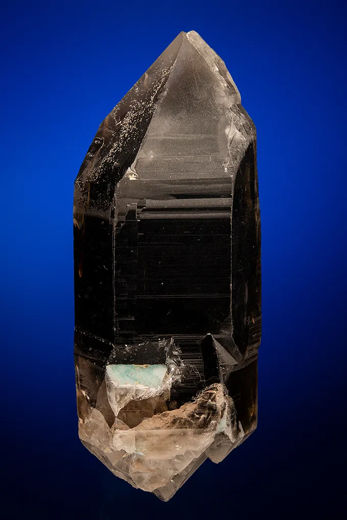 Quartz var. Smoky with Microcline var. Amazonite image