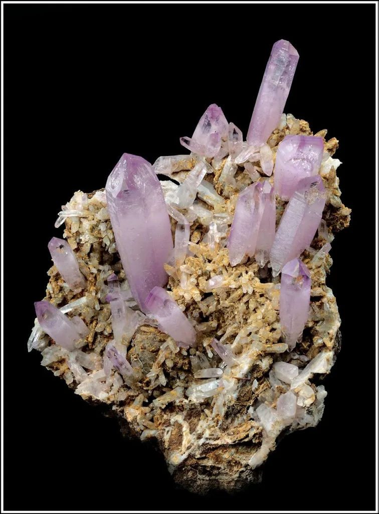 Quartz (variety Amethyst) image