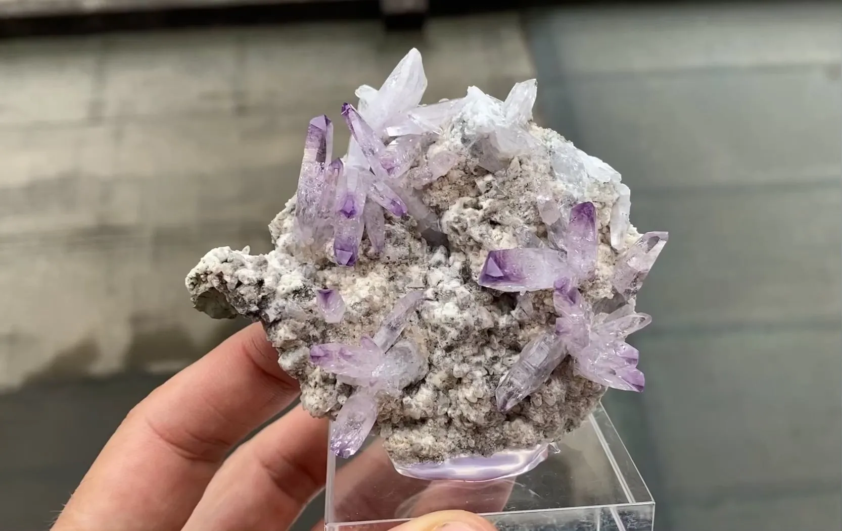 Quartz, variety Amethyst - image 5