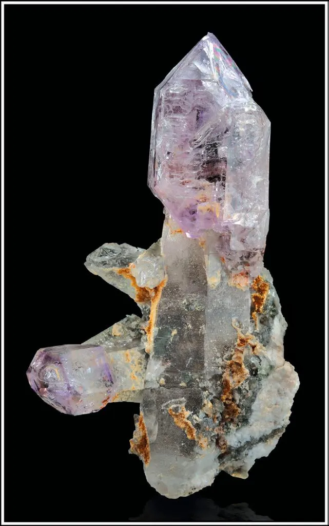 Quartz (variety Amethyst) image