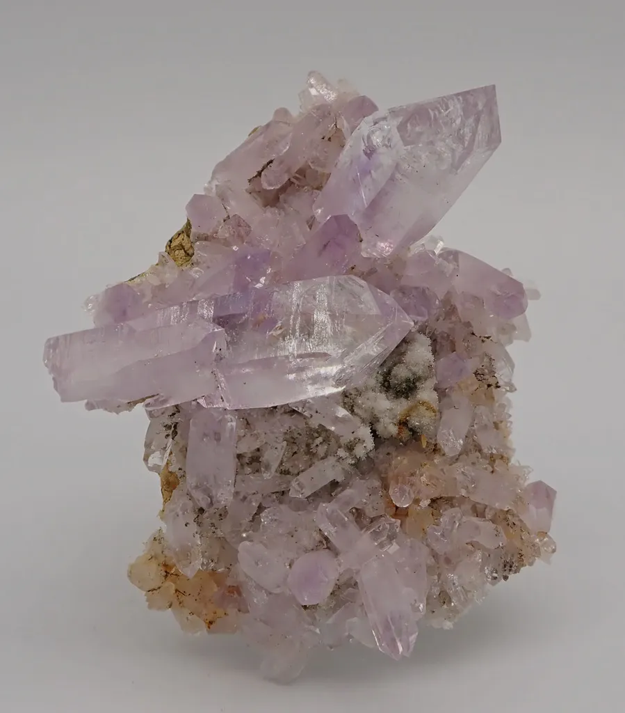 Quartz, variety Amethyst image