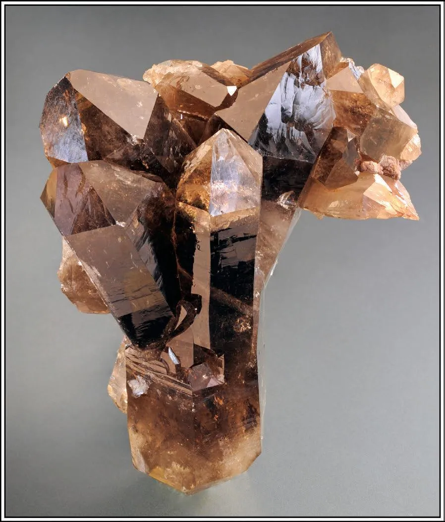 Quartz (variety Smoky Quartz) - image 1