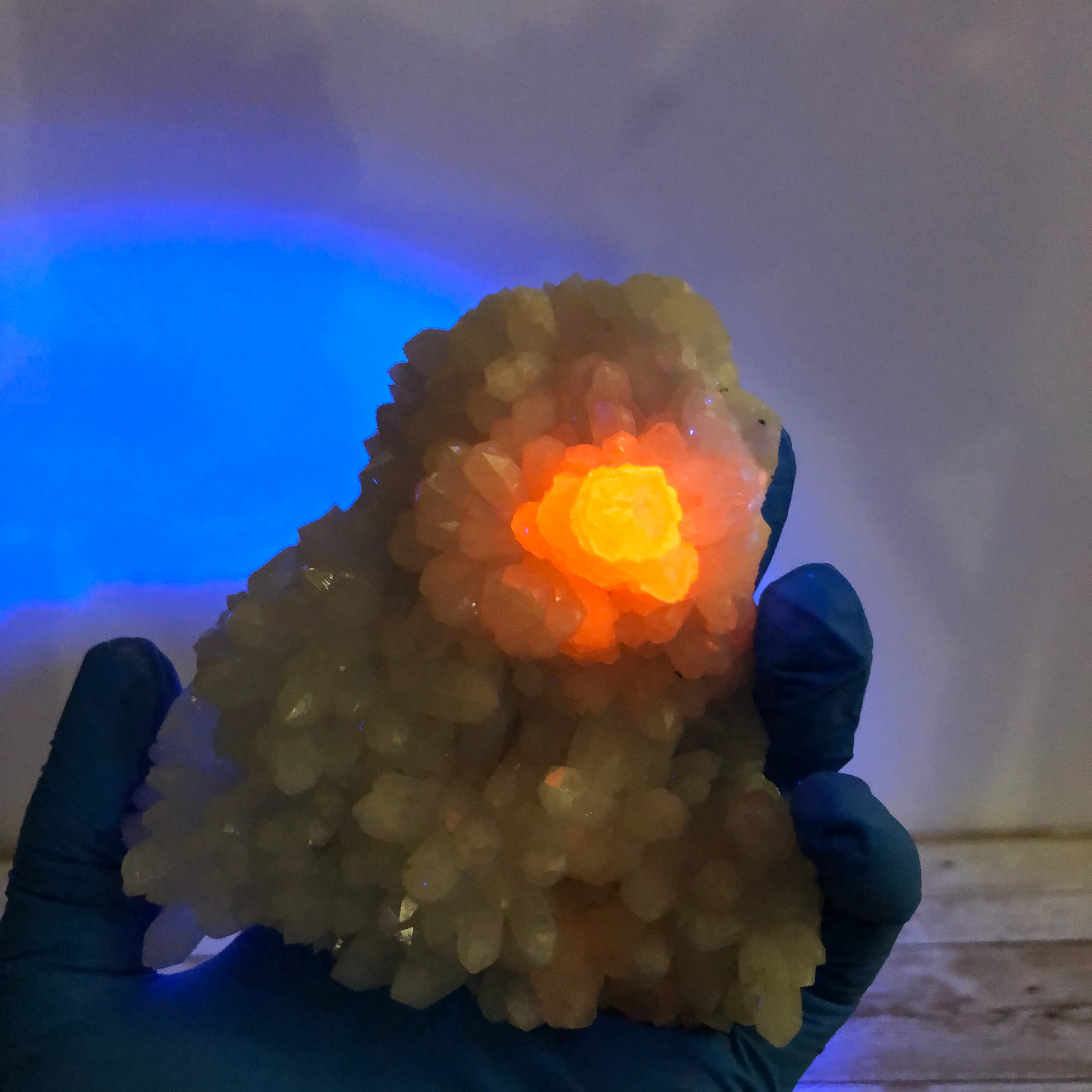 Quartz w UV Pagoda Calcite Crystal Cluster Mineral Specimen MYT-17 - image 6