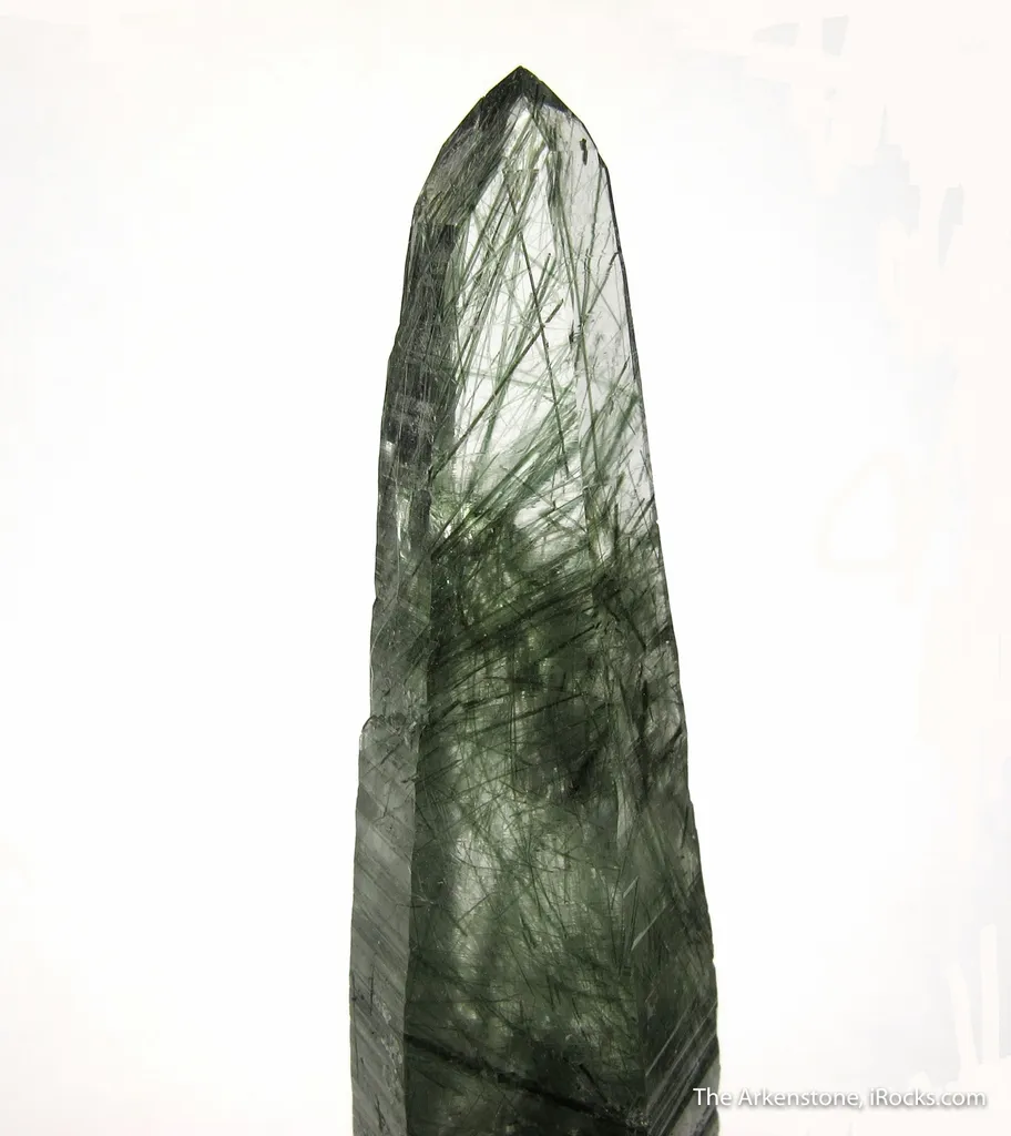Quartz with Actinolite inclusions image