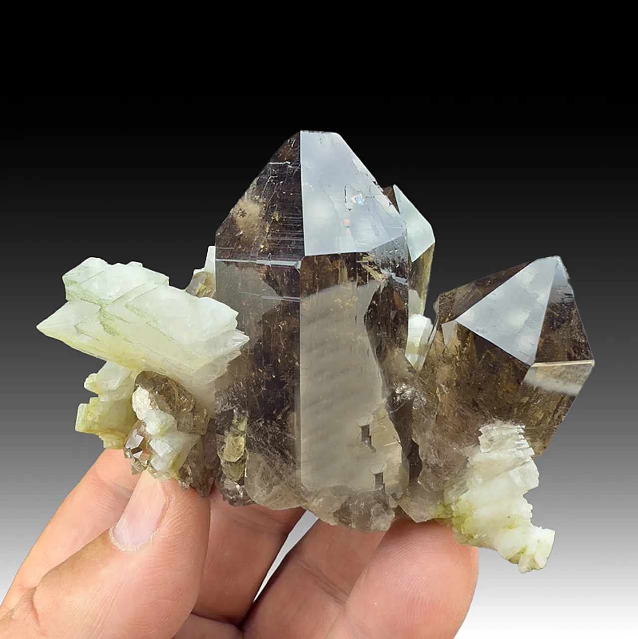 Quartz with Adularia (2256) - image 1