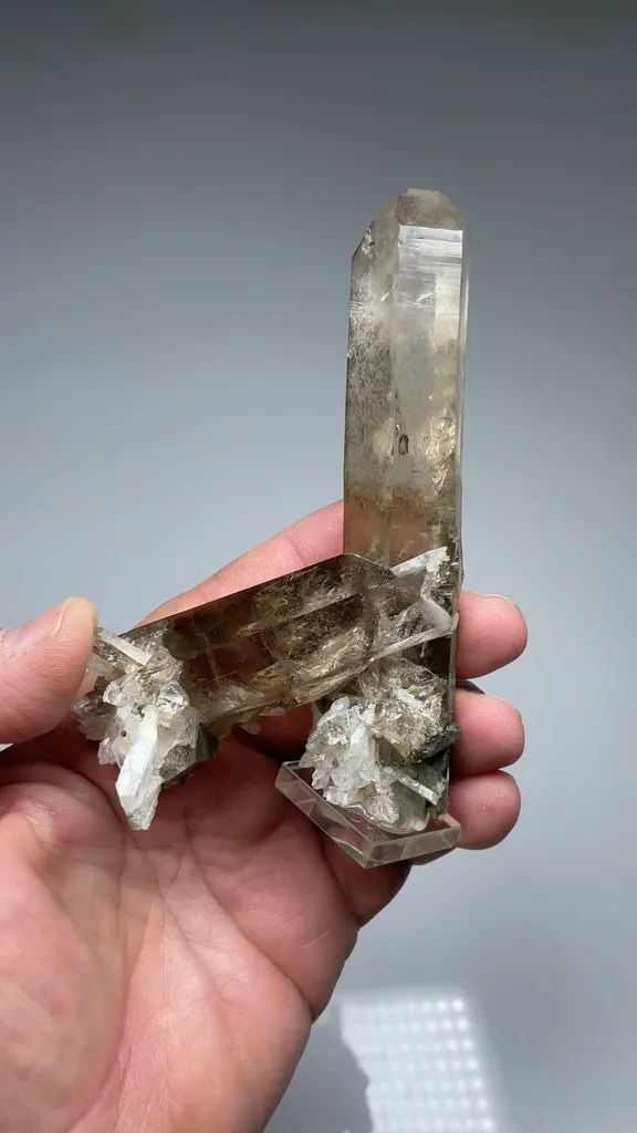 Quartz with Albite - image 2