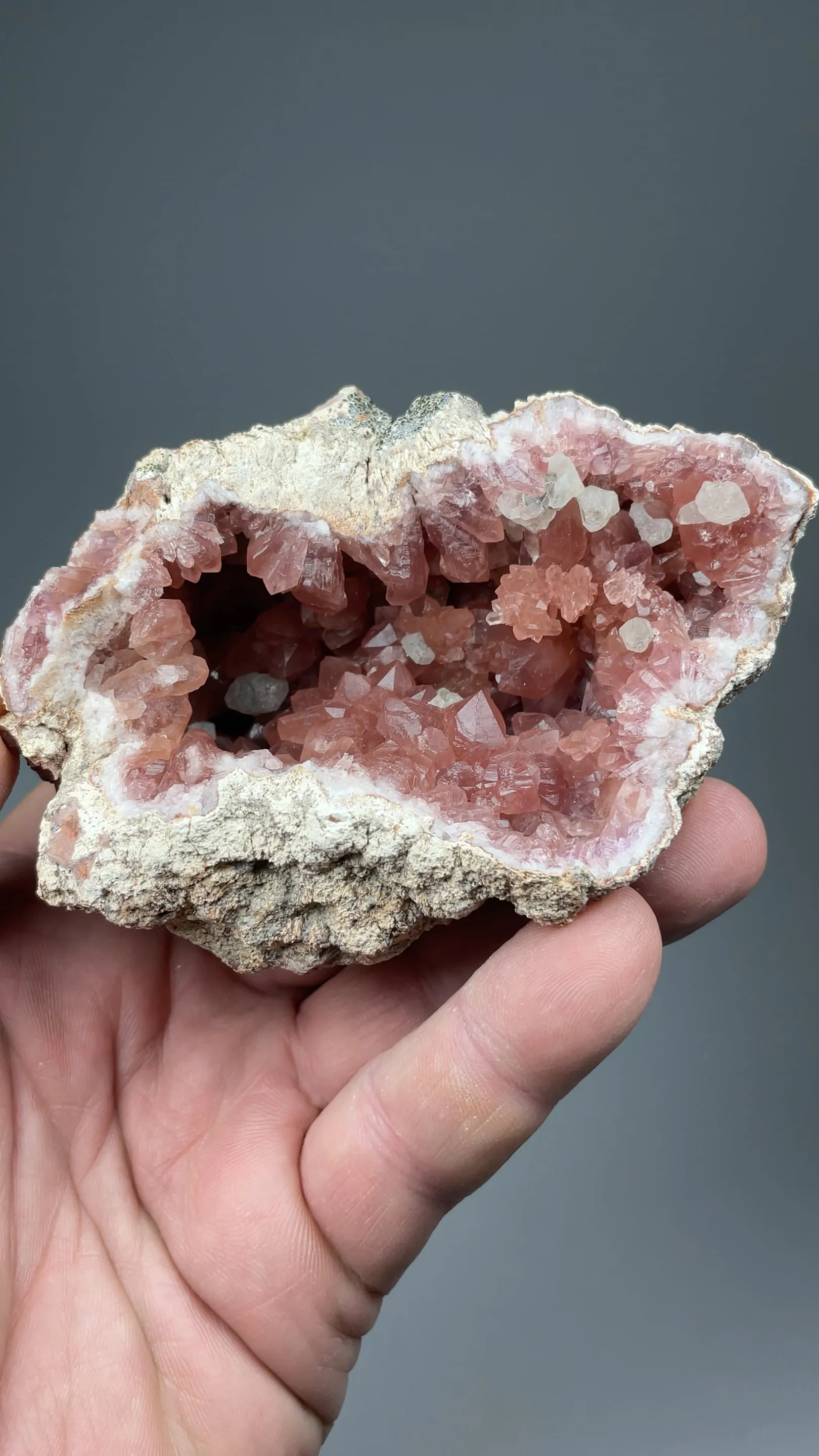 Quartz with Calcite - image 2
