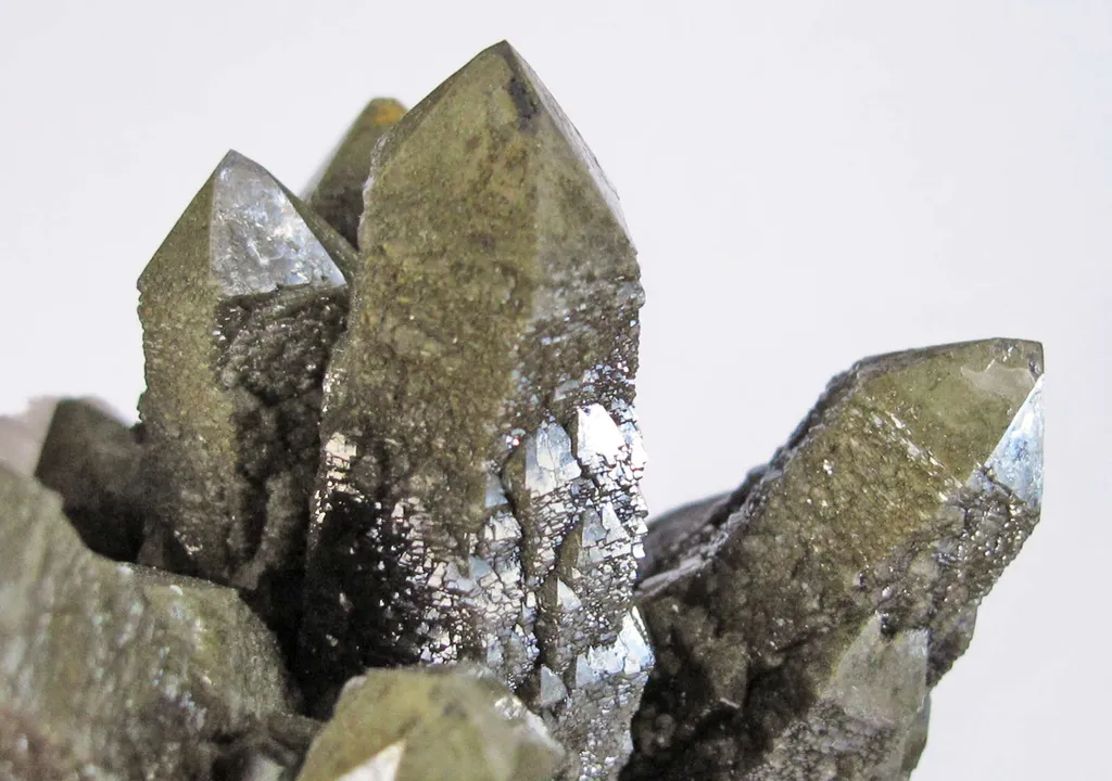 Quartz With Calcite - image 5