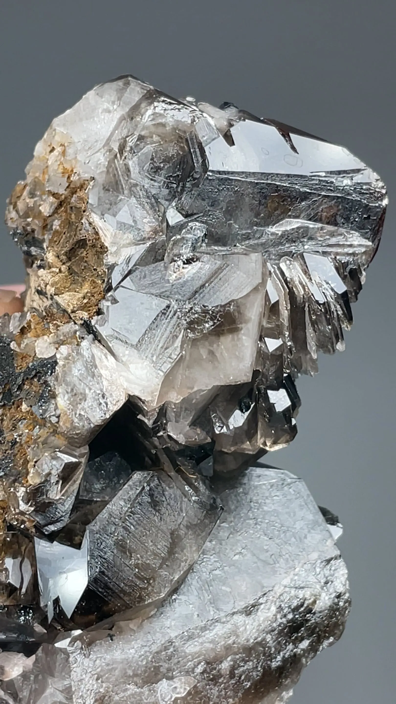 Quartz with Calcite - image 2