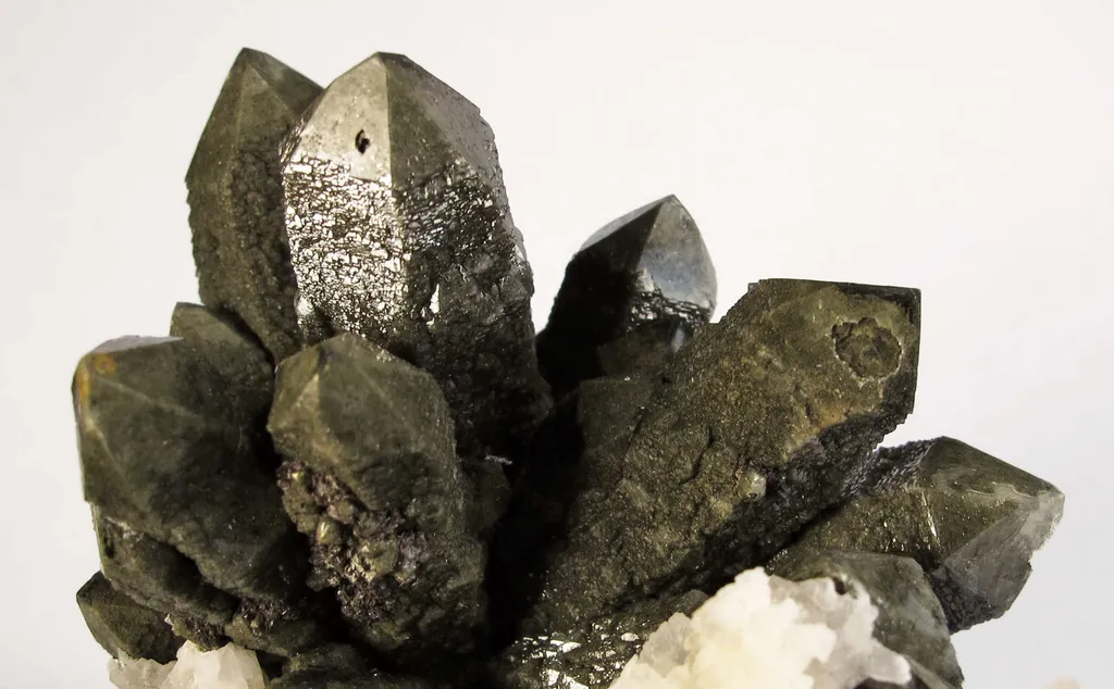 Quartz With Calcite - image 2