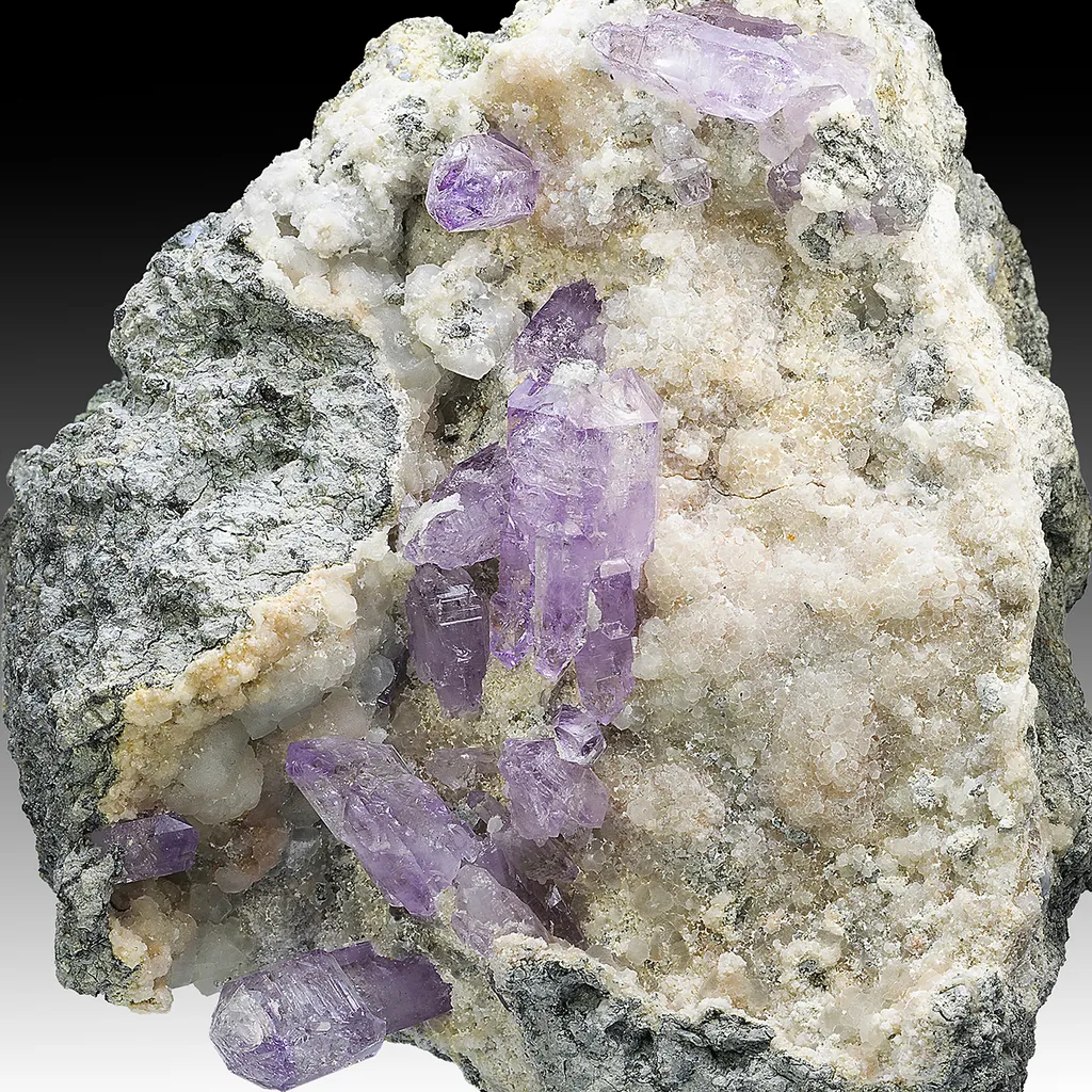 Quartz with Calcite image