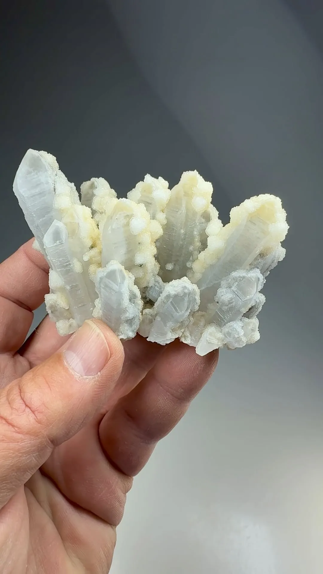 Quartz with Calcite - image 2