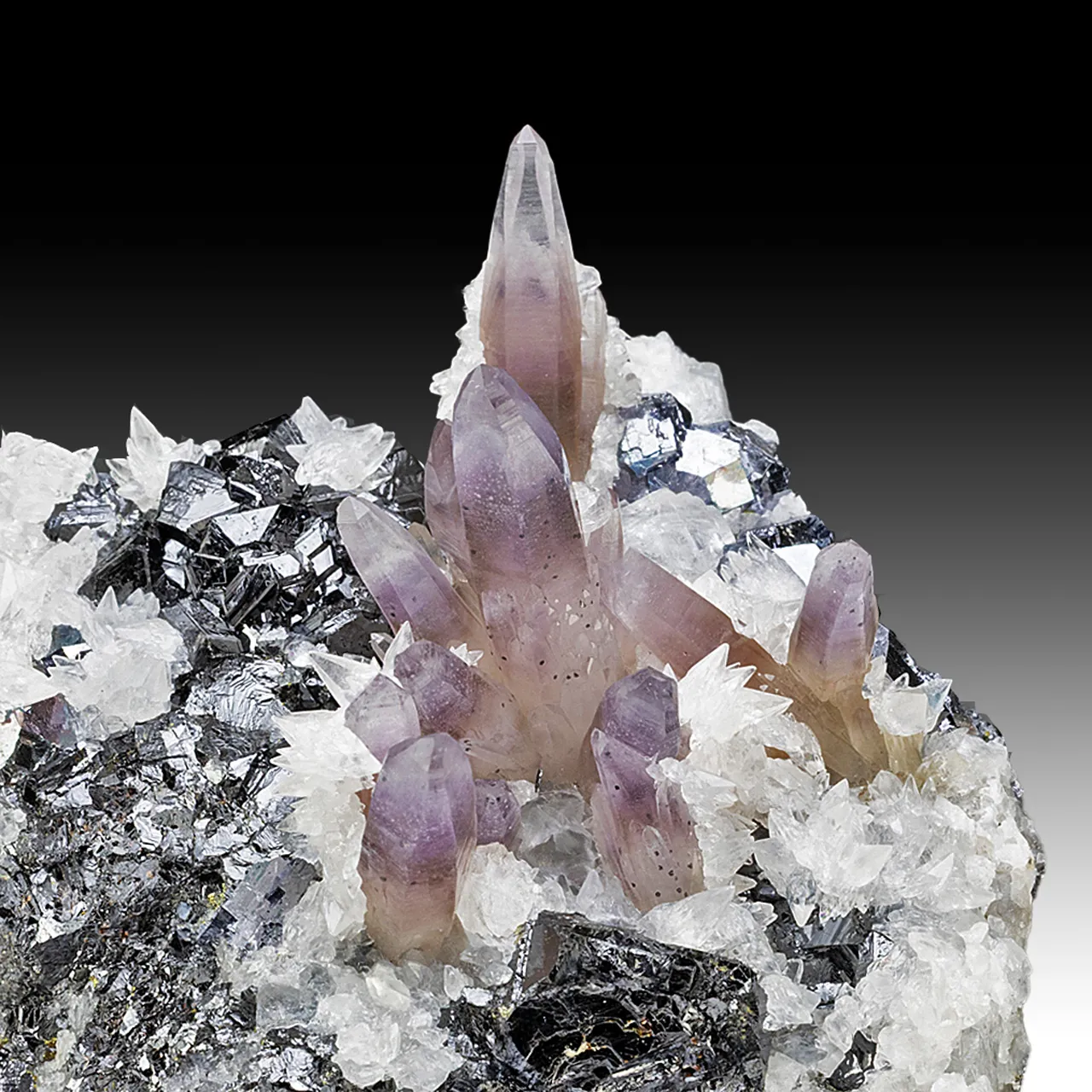 Quartz with Calcite, Sphalerite - image 1