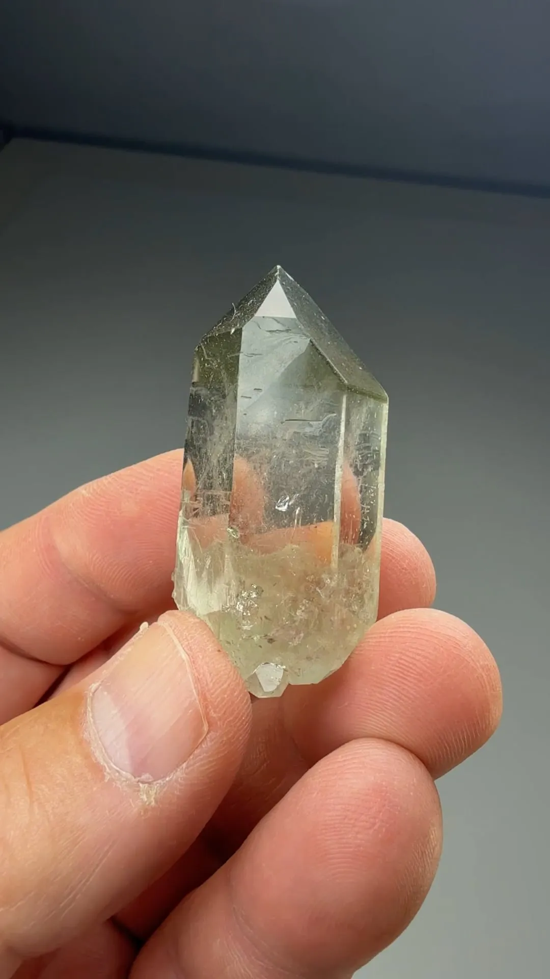 Quartz with Chlorite - image 2