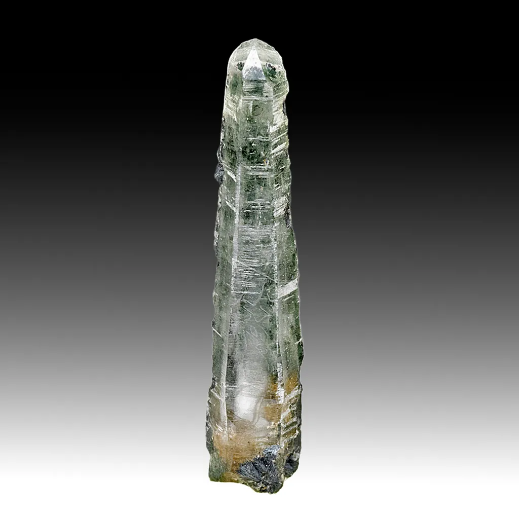 Quartz with Chlorite image