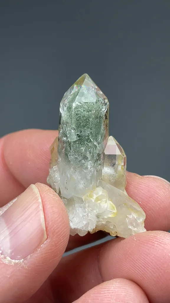 Quartz with Chlorite - image 2