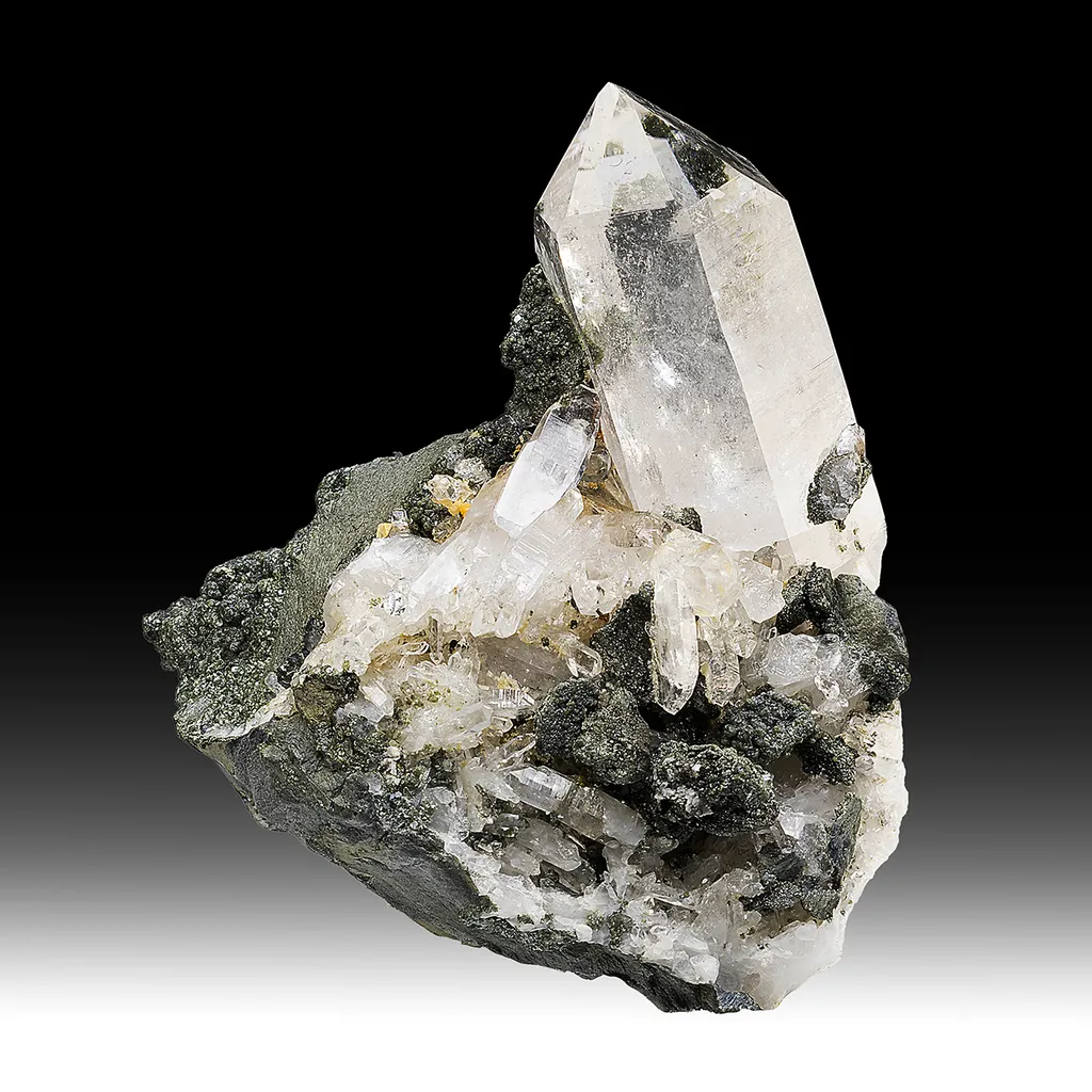 Quartz with Chlorite image
