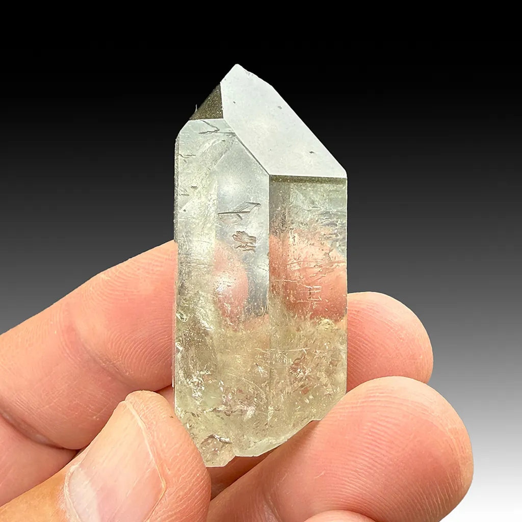 Quartz with Chlorite image