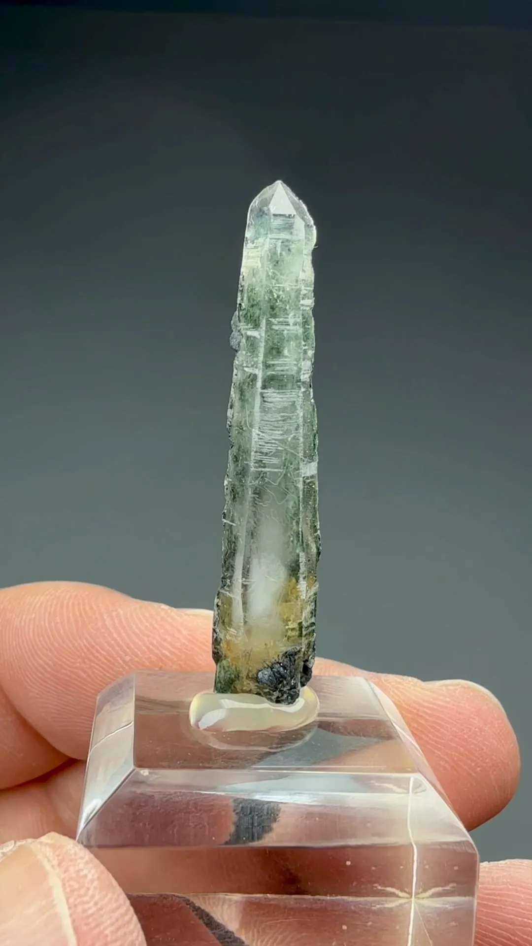 Quartz with Chlorite - image 2
