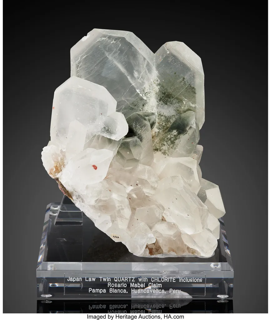 Quartz with Chlorite Inclusions (Japan Law Twin) image